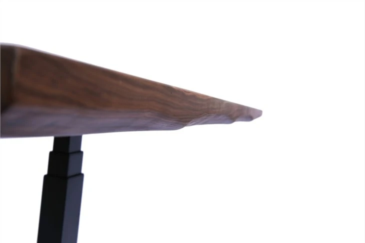 China Black Walnut Dining Table Live Edge Manufacturers